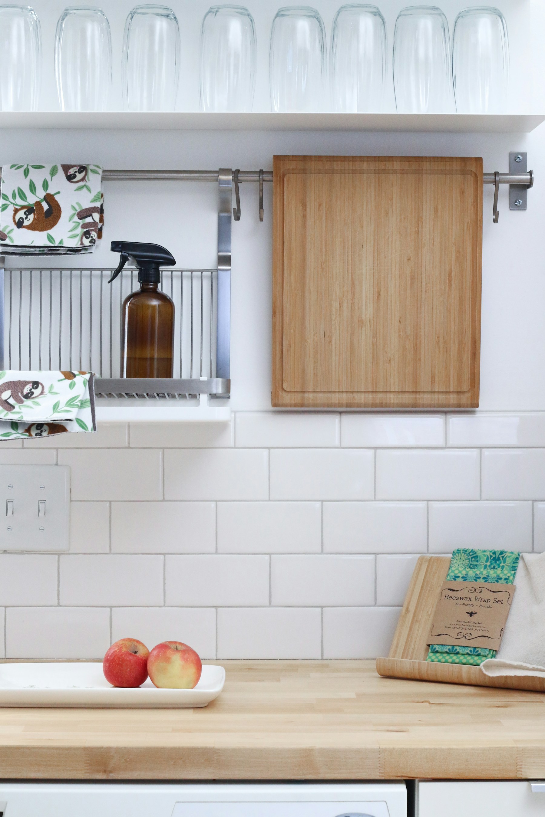 Illustrative home cleaning photograph